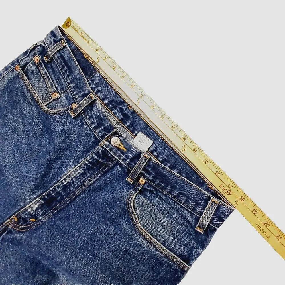Vintage Levi's 550 Relaxed Fit Short Man W38 L27 Red Tab Jeans USA Made '01
